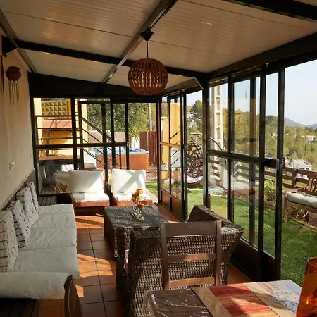 Amazing Close To Sitges, Jacuzzi, Swimming Pool & Exellent Views Olivella