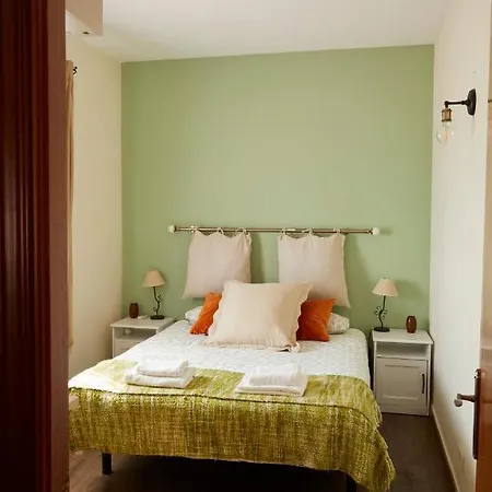 Holiday home Amazing Close To Sitges, Jacuzzi, Swimming Pool & Exellent Views Olivella