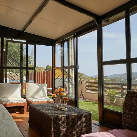 Amazing Close To Sitges, Jacuzzi, Swimming Pool & Exellent Views Holiday home