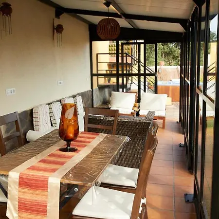 Amazing Close To Sitges, Jacuzzi, Swimming Pool & Exellent Views Olivella