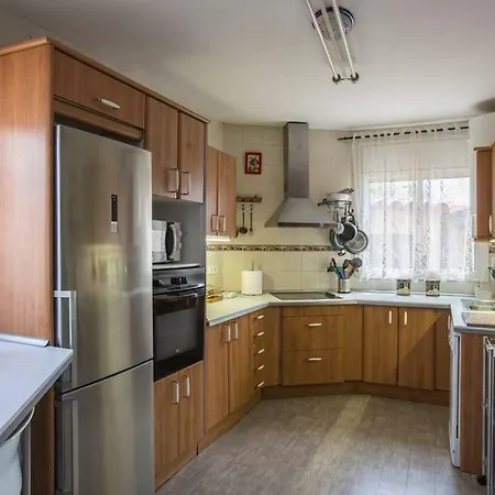 Amazing Close To Sitges, Jacuzzi, Swimming Pool & Exellent Views